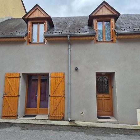 Locations Vacances A La Montagne Sarrancolin Exterior photo